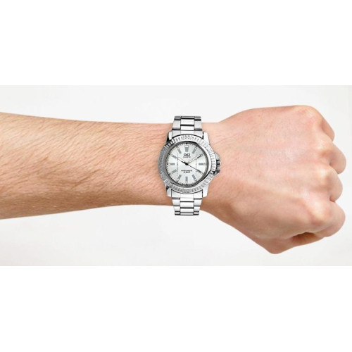 Часы Q&Q Q436-201Y 2