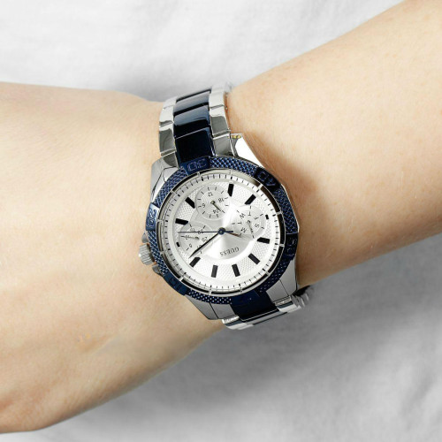 Часы Guess W0235L6 1