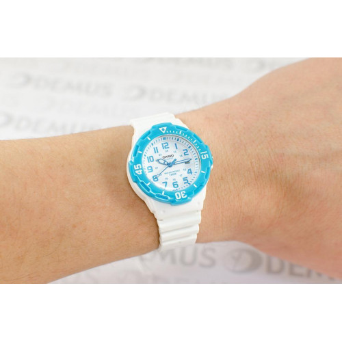 Часы Casio LRW-200H-2BVEF 1