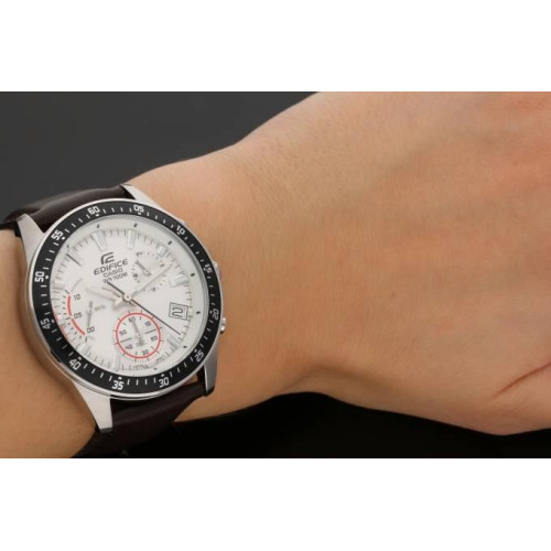 Часы Casio EFV-540L-7AVUEF 1