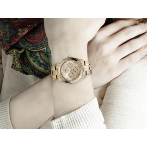 Часы Guess W13101L1 2