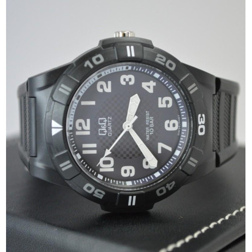 Часы Q&Q GW36J005Y 1