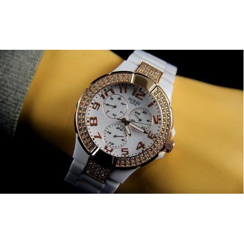 Часы Guess W14540L1 1