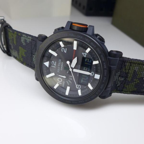 Часы Casio PRG-650YBE-3ER 5
