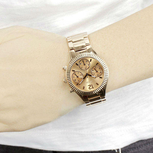 Часы Guess W0323L3 2