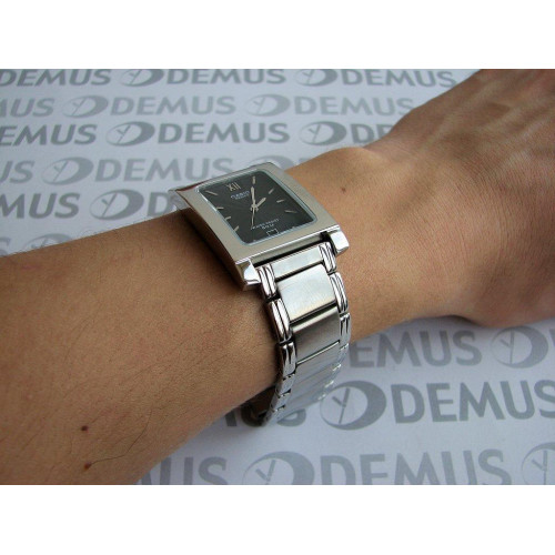 Часы Casio BEM-100D-1AVEF 1