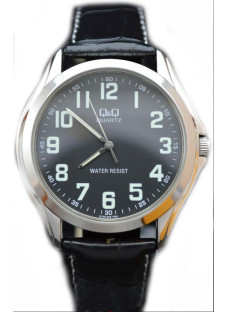 Q&Q Q158J806Y