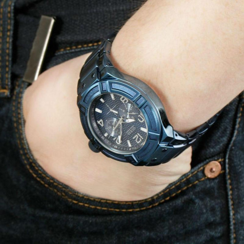 Часы Guess W0041G2 2