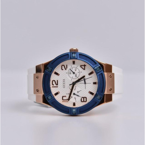 Часы Guess W0564L1 2