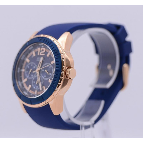 Часы Guess W0485G1 1