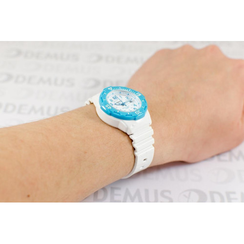 Часы Casio LRW-200H-2BVEF 2
