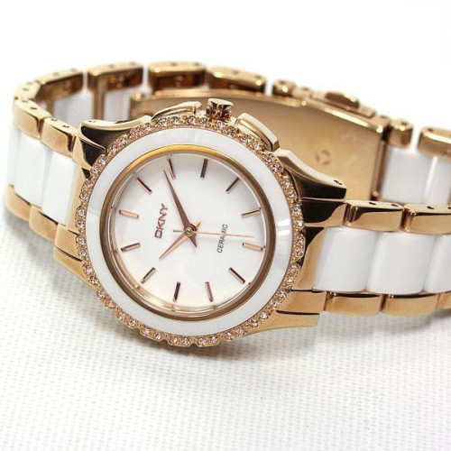 Часы DKNY NY8821 1