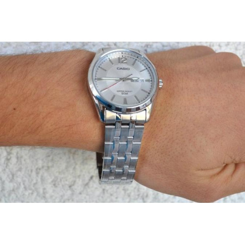 Часы Casio MTP-1335D-7AVDF 2