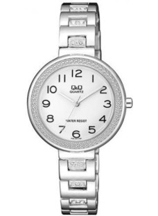 Q&Q F555-204Y