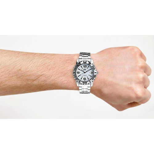 Часы Q&Q Q672J204Y 1