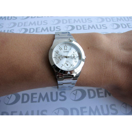 Часы Casio LTP-2069D-7A2VEF 2