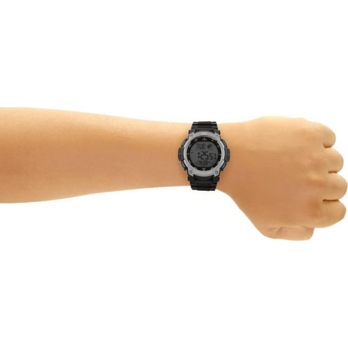 Часы Q&Q M119J002Y 8