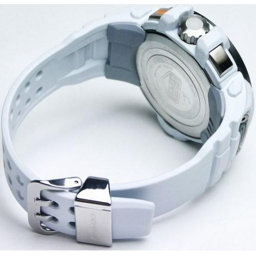 Часы Casio GWN-Q1000-7AER 2