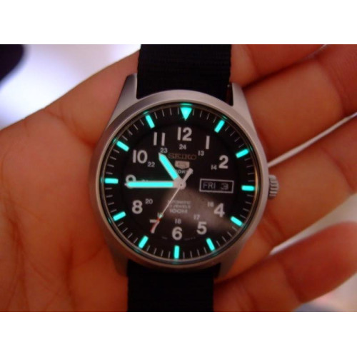 Часы Seiko SNZG15K1 1