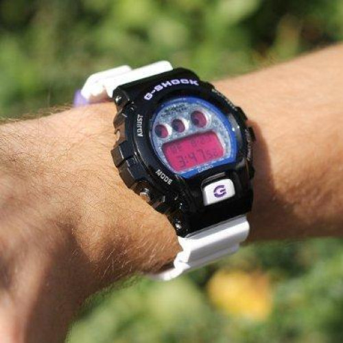 Часы Casio DW-6900SC-1ER 2 Часы Casio DW-6900SC-1ER 2