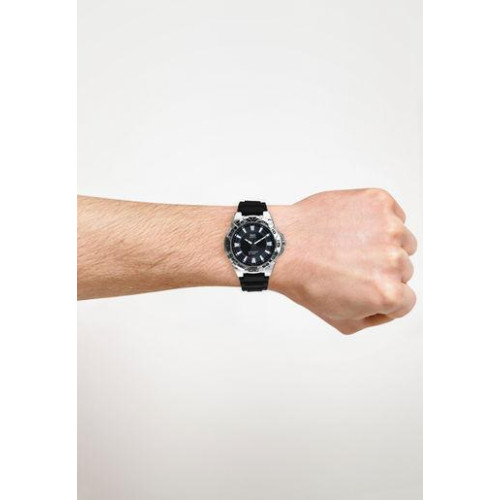 Часы Q&Q Q834J302Y 4